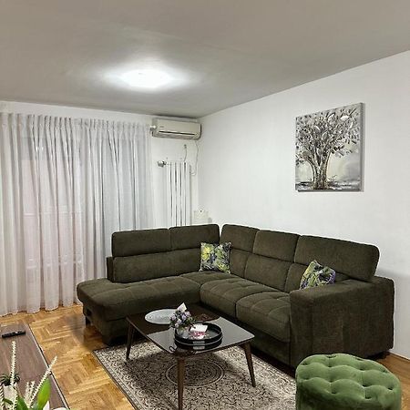 Apartman Erna SJJ Exterior foto